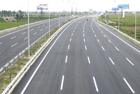 Cao tốc Nội Bài - Lào Cai thu phí 1.500 đồng một km