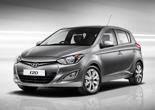 Hyundai báo giá i20 tại Anh
