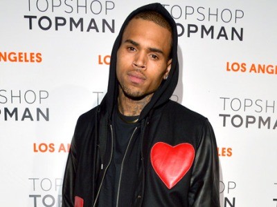 Chris Brown bất ngờ tuyên bố rút khỏi làng giải trí