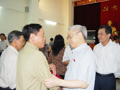 Tổng Bí thư Nguyễn Phú Trọng tiếp xúc cử tri Hà Nội ngày 10-8. Ảnh: N.T