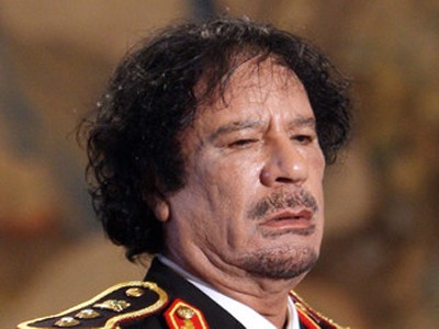 Ông Gaddafi bị bắt sống trước khi chết