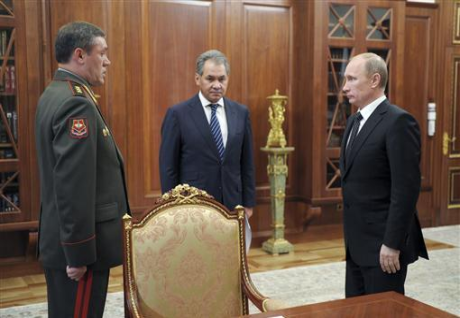 Tổng thống Putin sa thải hai Thứ trưởng Quốc phòng