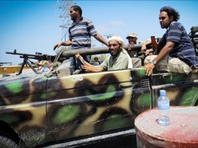 Libya: Quân nổi dậy tiến sát thủ đô