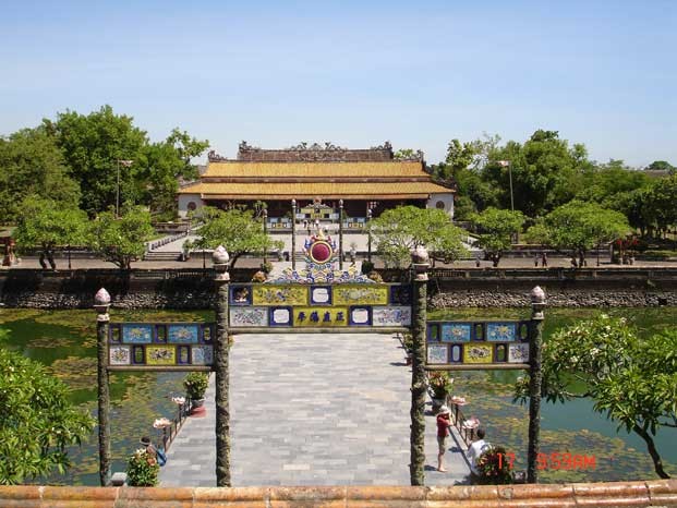 Phong thủy kiến trúc kinh thành Huế