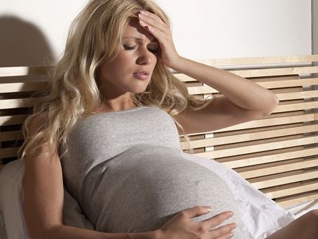 Phụ nữ mang thai thận trọng khi bị sốt