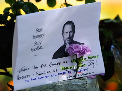 Đám tang Steve Jobs diễn ra kín đáo