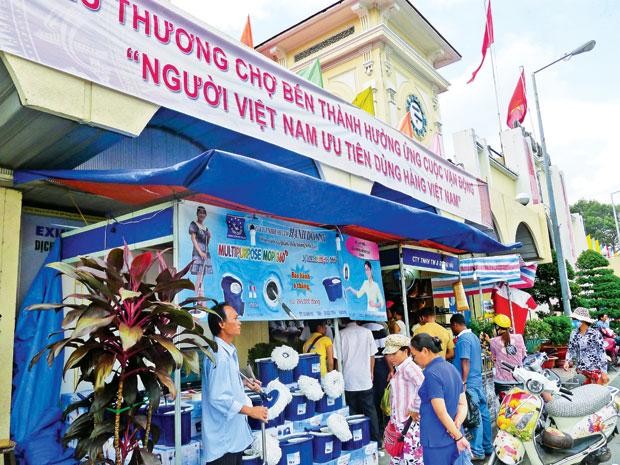 Định kỳ tổ chức tuần lễ hàng Việt trên cả nước