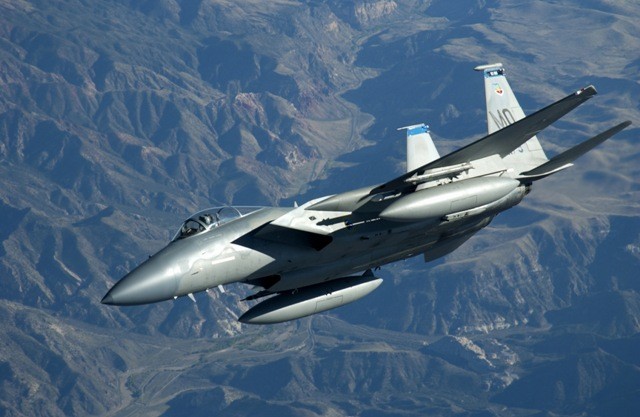 Mỹ tạm ngừng hoạt động của F-15 tại Okinawa