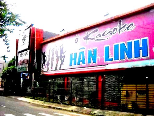 Quán karaoke Hân Linh, nơi xảy ra mâu thuẫn giữa Vinh, Trí và thiếu tá Sơn