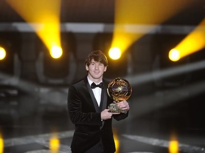 Messi bất ngờ giành Quả bóng vàng FIFA 2010