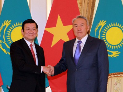 Việt Nam-Kazakhstan ký 4 hiệp định hợp tác