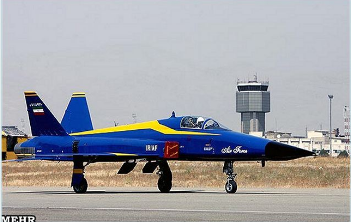 Máy bay huấn luyện ‘made in Iran’