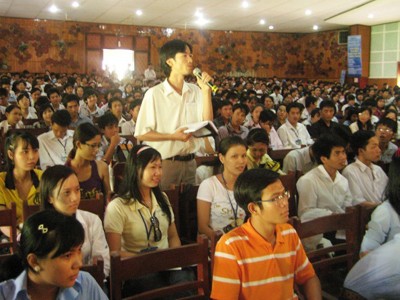 Hơn 1.000 bạn trẻ tham dự ngày hội khởi nghiệp
