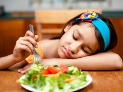 Đừng khiến bữa ăn trở thành ‘ác mộng’ với bé