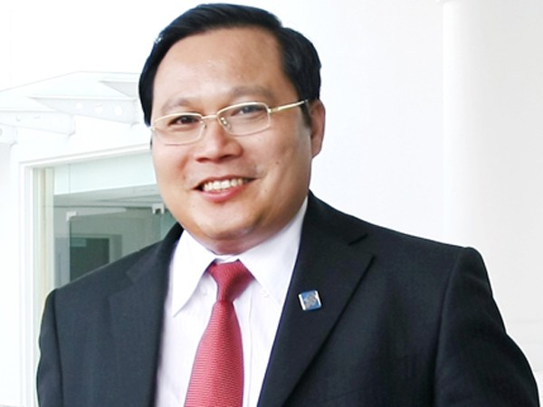 Ông Phan Huy Khang, Tổng giám đốc Sacombank có 19 năm kinh nghiệm trong lĩnh vực tài chính, ngân hàng