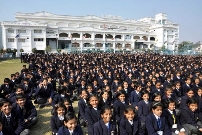 Trường học 'khủng' nhất thế giới: gần 45.000 học sinh