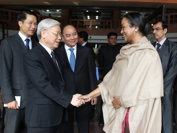 Tổng Bí thư Nguyễn Phú Trọng hội kiến với Chủ tịch Hạ viện Ấn Độ Meira Kumar. (Ảnh: Trí Dũng/TTXVN)