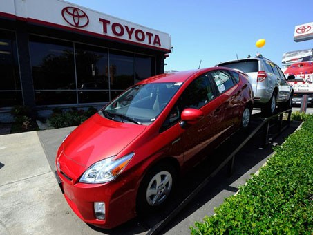 Toyota triệu hồi 106 ngàn chiếc Prius hybrid đời đầu