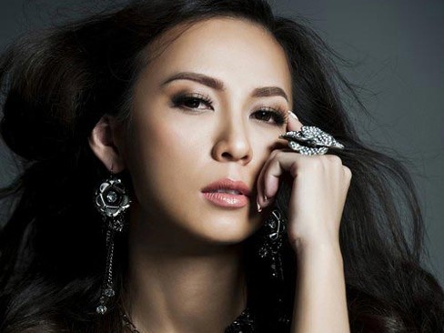 Huyền Ny dẫn chung kết 'Hoa hậu phu nhân toàn cầu'