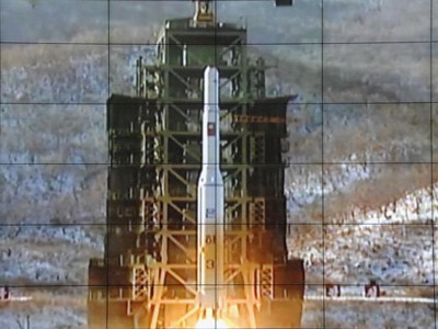 Thế giới lo lắng vì Triều Tiên phóng tên lửa thành công