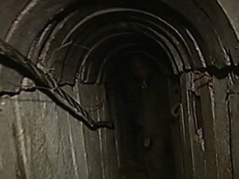 Quân đội Israel vừa phát hiện một đường hầm bí mật nối Dải Gaza với nước này