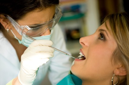 Tiểu đường làm tăng nguy cơ mắc các bệnh về răng