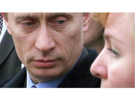 Đằng sau tuyên bố ly hôn của Putin