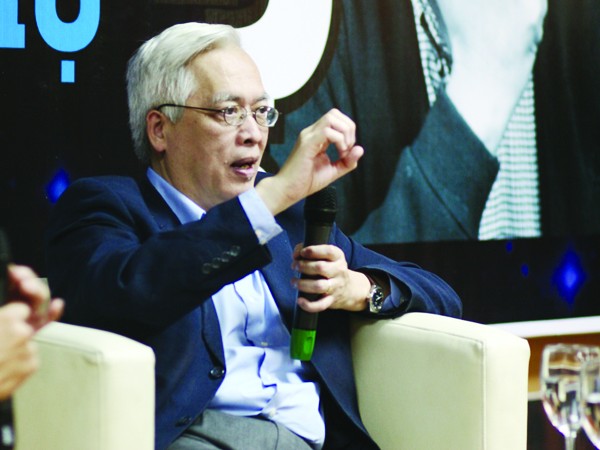 Giáo sư thiên văn gốc Việt nói về 'ngày tận thế'