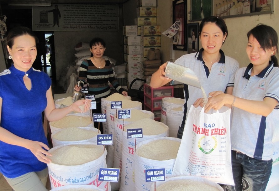 Để người dân hưởng lợi từ lúa gạo Việt