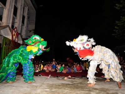 Màn múa Kỳ Lân tại Lễ hội đường phố Hà Giang