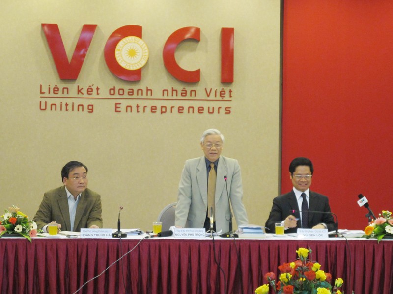 Tổng Bí thư Nguyễn Phú trọng làm việc với VCCI