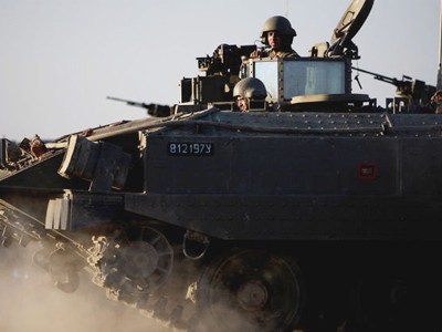 Israel dàn trận sẵn sàng tấn công Gaza bằng đường bộ?