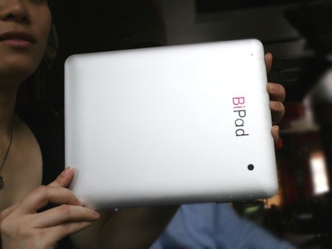 BiPad 10 lại gây sốt thị trường máy tính bảng
