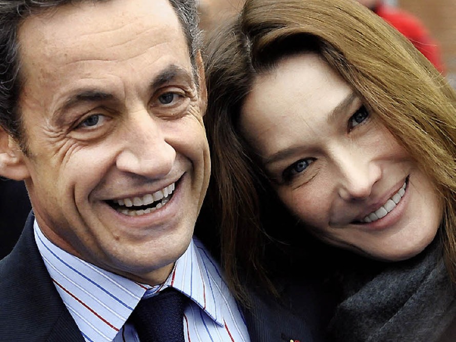 Vợ tổng thống Pháp từ chối tiết lộ giới tính em bé
