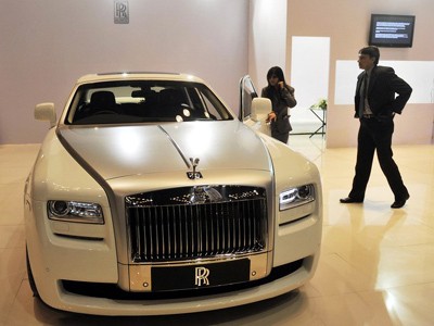 Rolls-Royce thêm 'anh em' cho Ghost