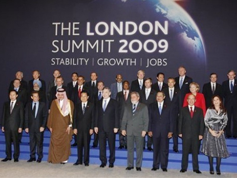 Hội nghị thượng đỉnh G20 tại London đã lập ra một hội đồng ổn định tài chính mới để cảnh báo hiểm họa của nền kinh tế