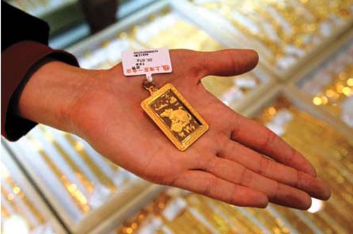Giá vàng tăng 60.000 đồng/lượng