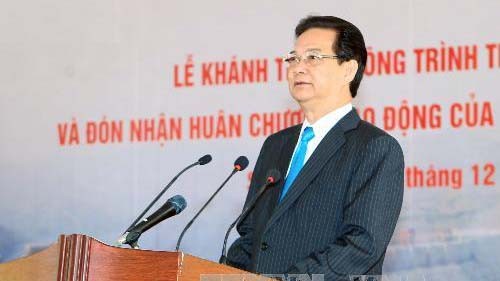 Thủ tướng cắt băng khánh thành công trình Thủy điện Sơn La