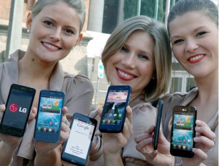 Samsung sắp ra smartphone màn hình ba chiều