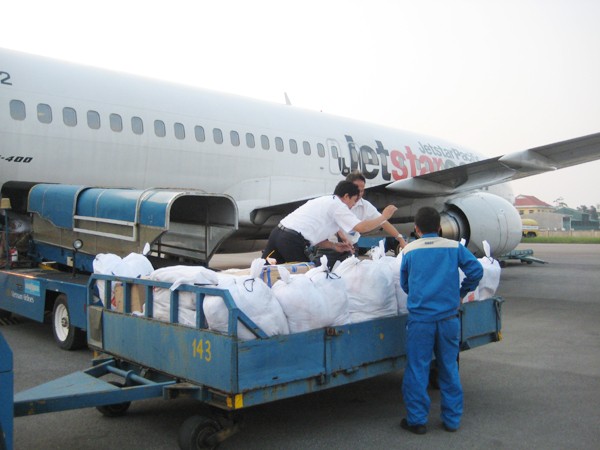 Jetstar Pacific miễn phí hàng cứu trợ miền Trung