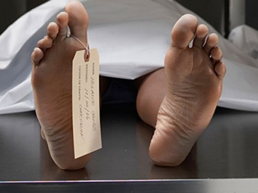 Nam y tá 'mây mưa' với xác chết ngay trong bệnh viện