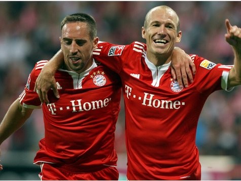 Ribery và Robben giúp Bayern duy trì khởi đầu hoàn hào