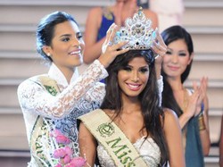 Người đẹp Ấn Độ đăng quang Hoa hậu Trái Đất 2010