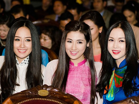 Các Hoa hậu, Á hậu hội tụ ngày 60 năm báo Tiền Phong