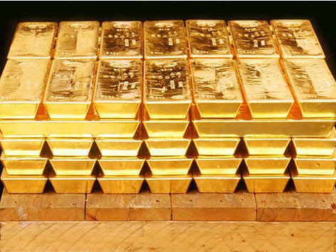 Đức chuyển về nước hàng trăm tấn vàng