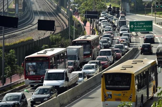 Tuần trước, hệ thống giao thông Rio cũng ách tắc vì đình công của nhân viên.