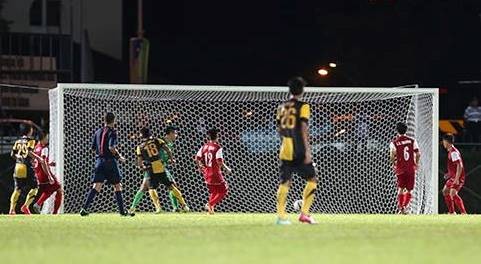 Tình huống dẫn đến bàn thua đầu tiên của U19 Việt Nam