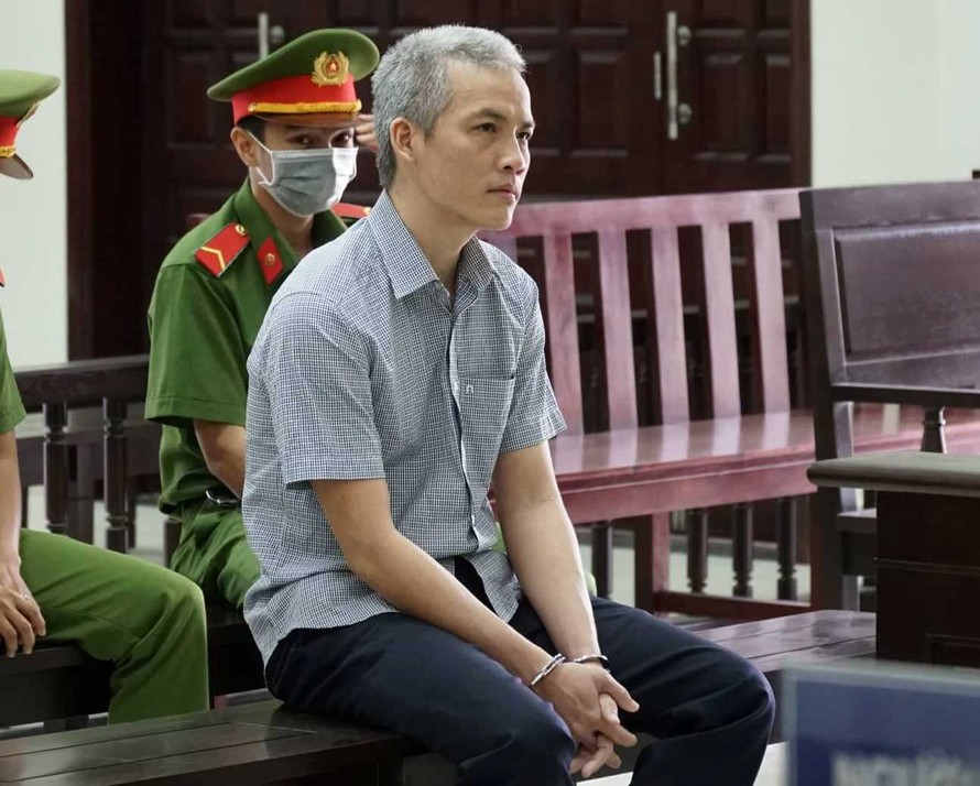 Cựu Phó Viện trưởng Viện KSND huyện Tân Châu - bị cáo Đặng Trường An vừa bị Tòa tuyên phạt 5 năm tù