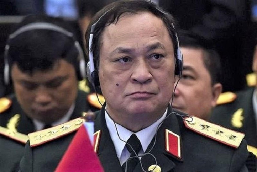 Cựu Thứ trưởng Nguyễn Văn Hiến vừa bị đề nghị khai trừ Đảng.