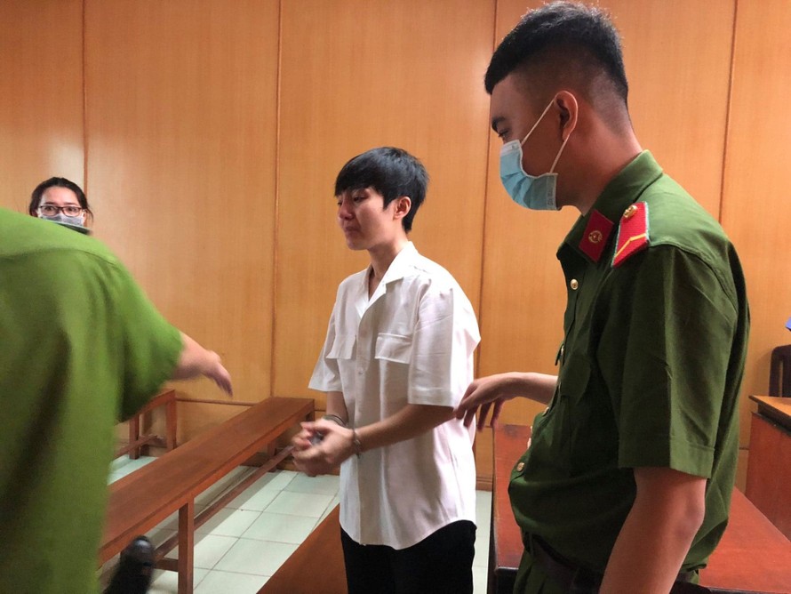 Toàn Thị Thùy Linh tại phiên tòa ngày 10/8. Ảnh: T.M